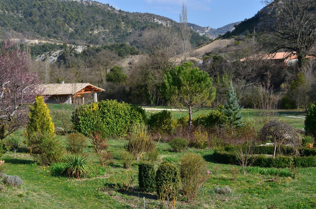 Hameau D'Hotes La Roseraie-Drome Condorcet Zewnętrze zdjęcie